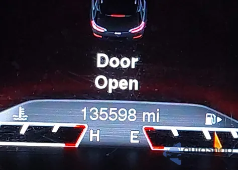 2014 Jeep Cherokee Trailhawk из США, поврежденный, VIN 1C4PJMBSXEW182425